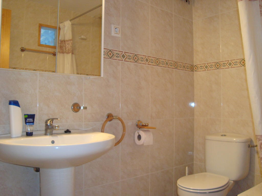 Apartamentos Saila كاستيخون ذي سوئسّي الغرفة الصورة